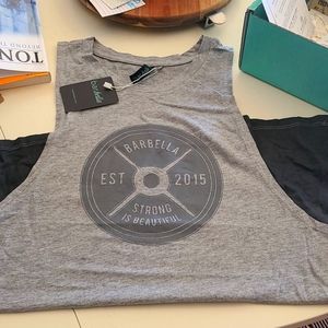 Barbella box muscle tank